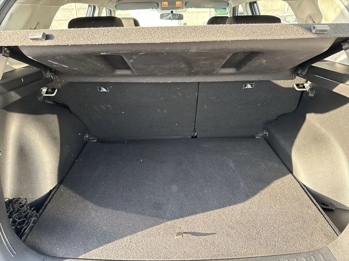 Hyundai Creta 1.5 Plus Su2i 4x2 At 5p año 2023