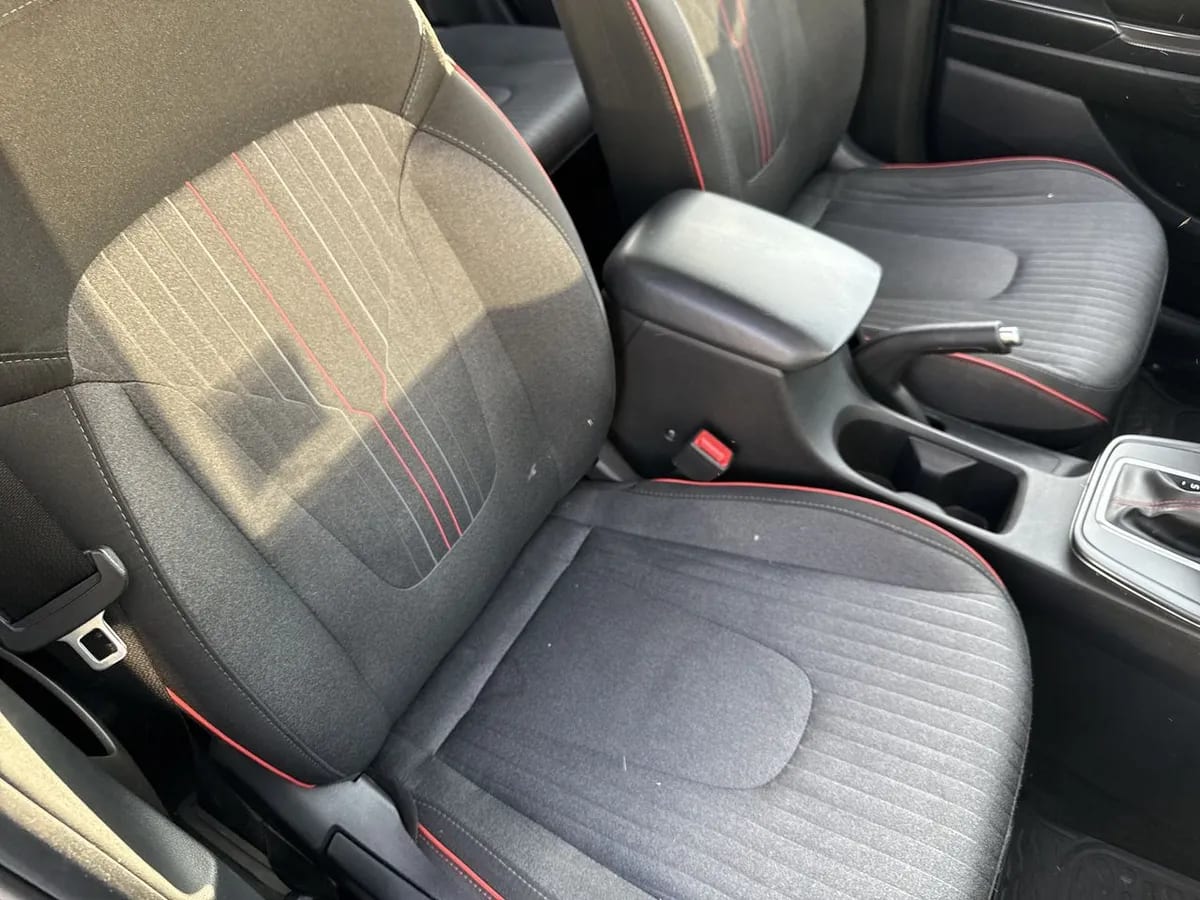 Hyundai Creta 1.5 Plus Su2i 4x2 At 5p año 2023