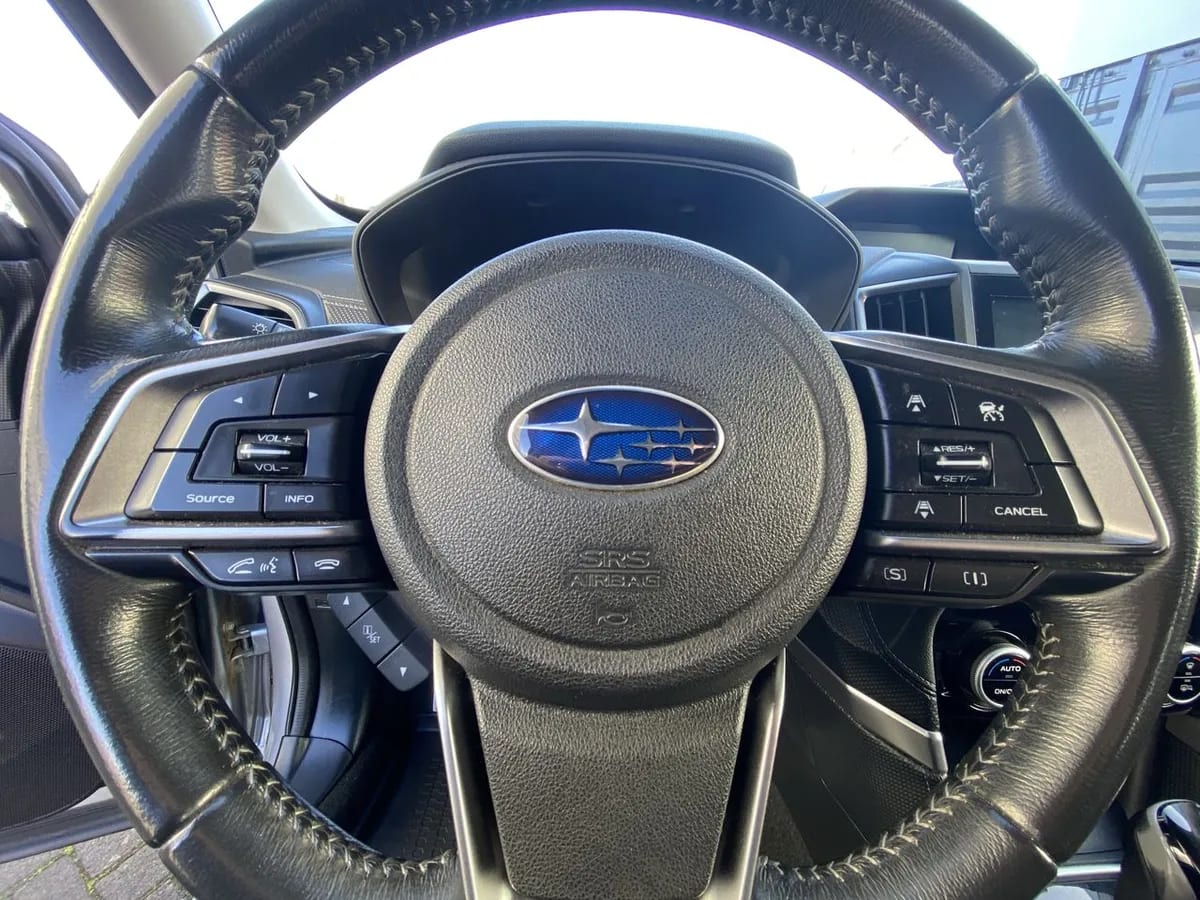Subaru Forester 2.0i Limited Eyesight Awd At 5p año 2021