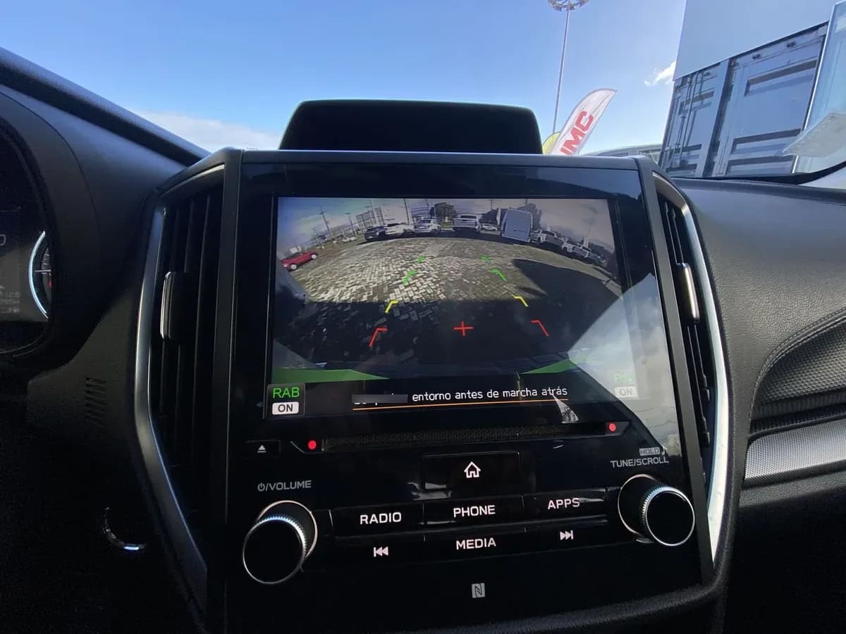 Subaru Forester 2.0i Limited Eyesight Awd At 5p año 2021