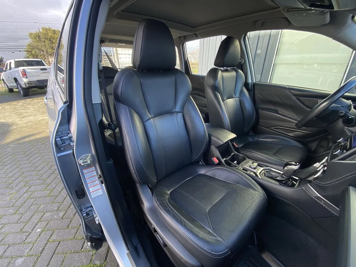Subaru Forester 2.0i Limited Eyesight Awd At 5p año 2021