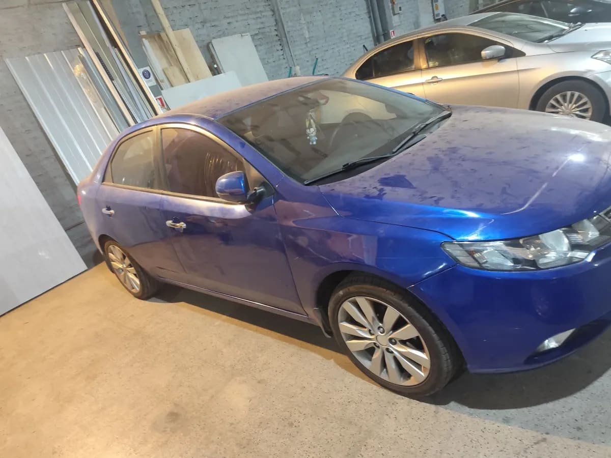 Kia Motors Cerato Cerato C Sx 1.6 Aut A/c Dab año 2011