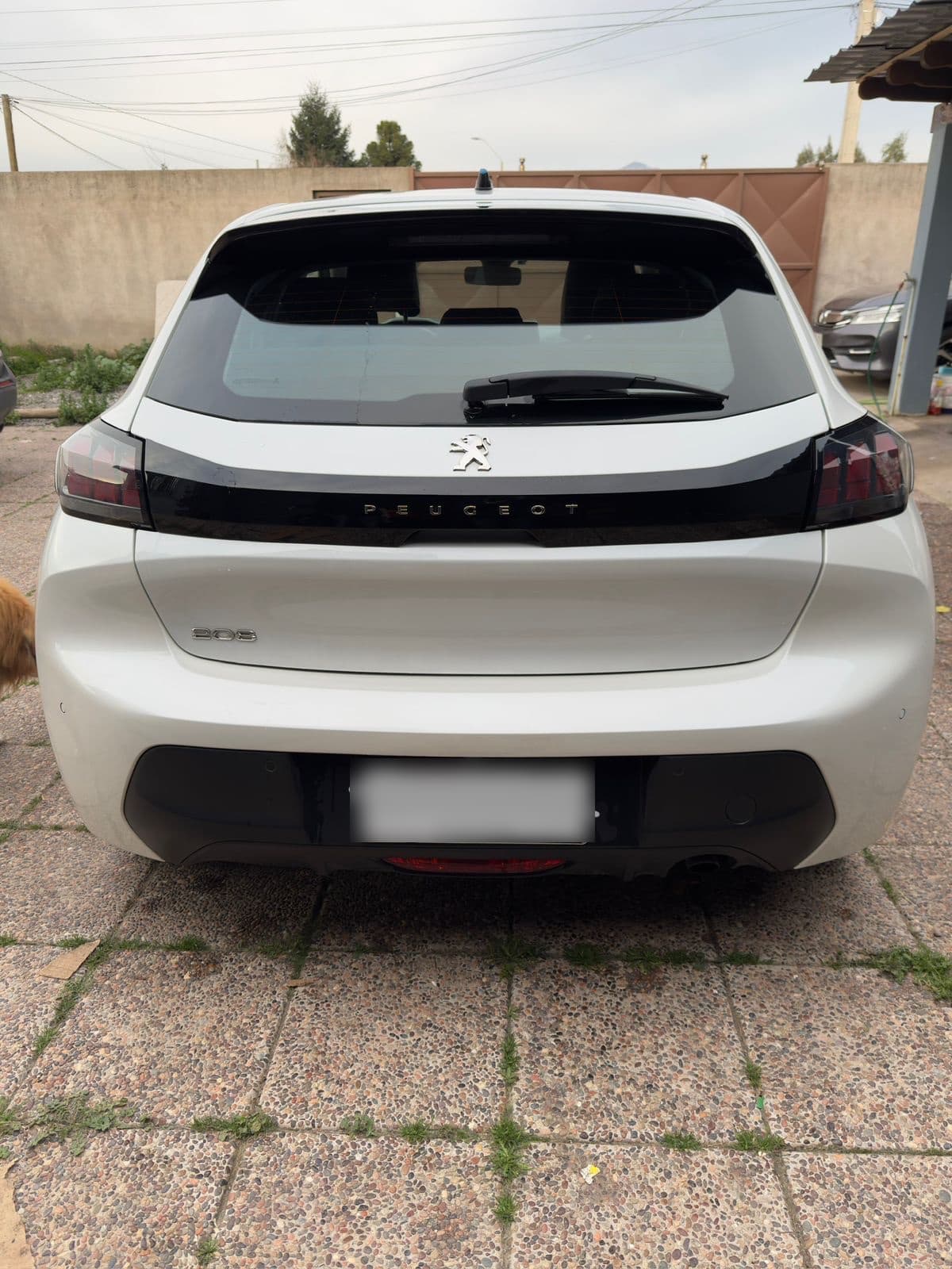 PEUGEOT 208 1.2 Allure Pack Puretech 100 Mt año 2022