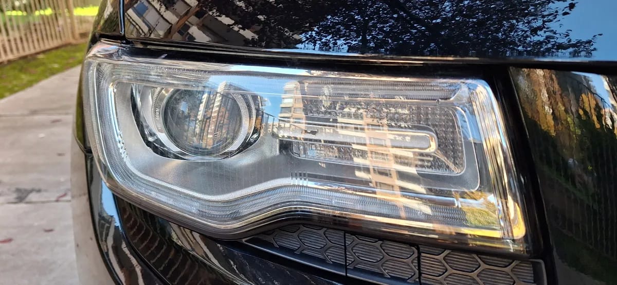 Jeep Grand Cherokee 3.6 V6 Laredo L At 4x2 año 2014