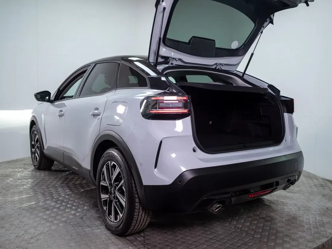 Citroen C4 C4 Max Hybrid 136hp At año 2026
