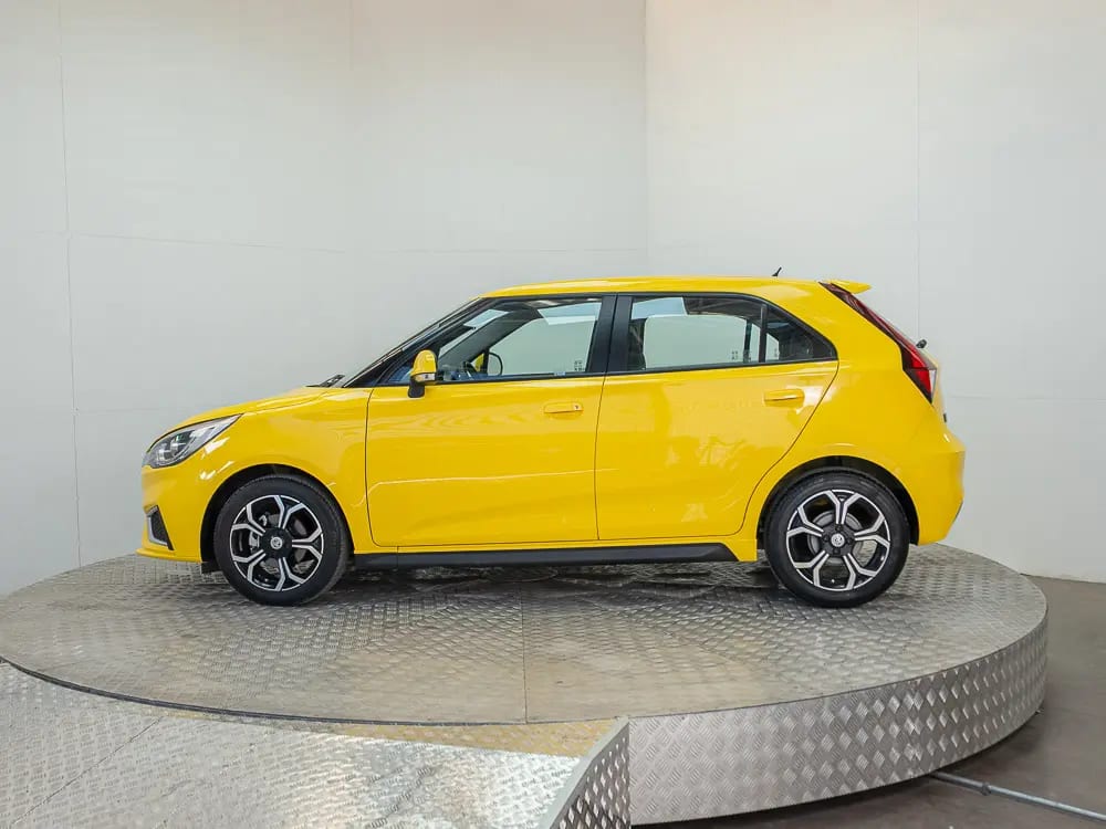 MG 3 Mg 3 1.5 Com Mt año 2024