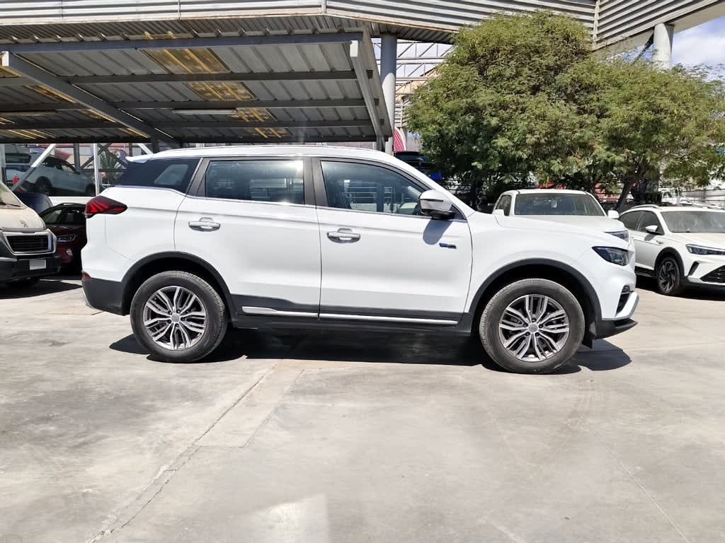Geely Azkarra Comfort año 2024