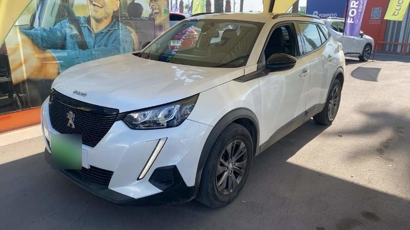 Peugeot 2008 1.2 Active Pack Puretech 130hp Mt 5p año 2024