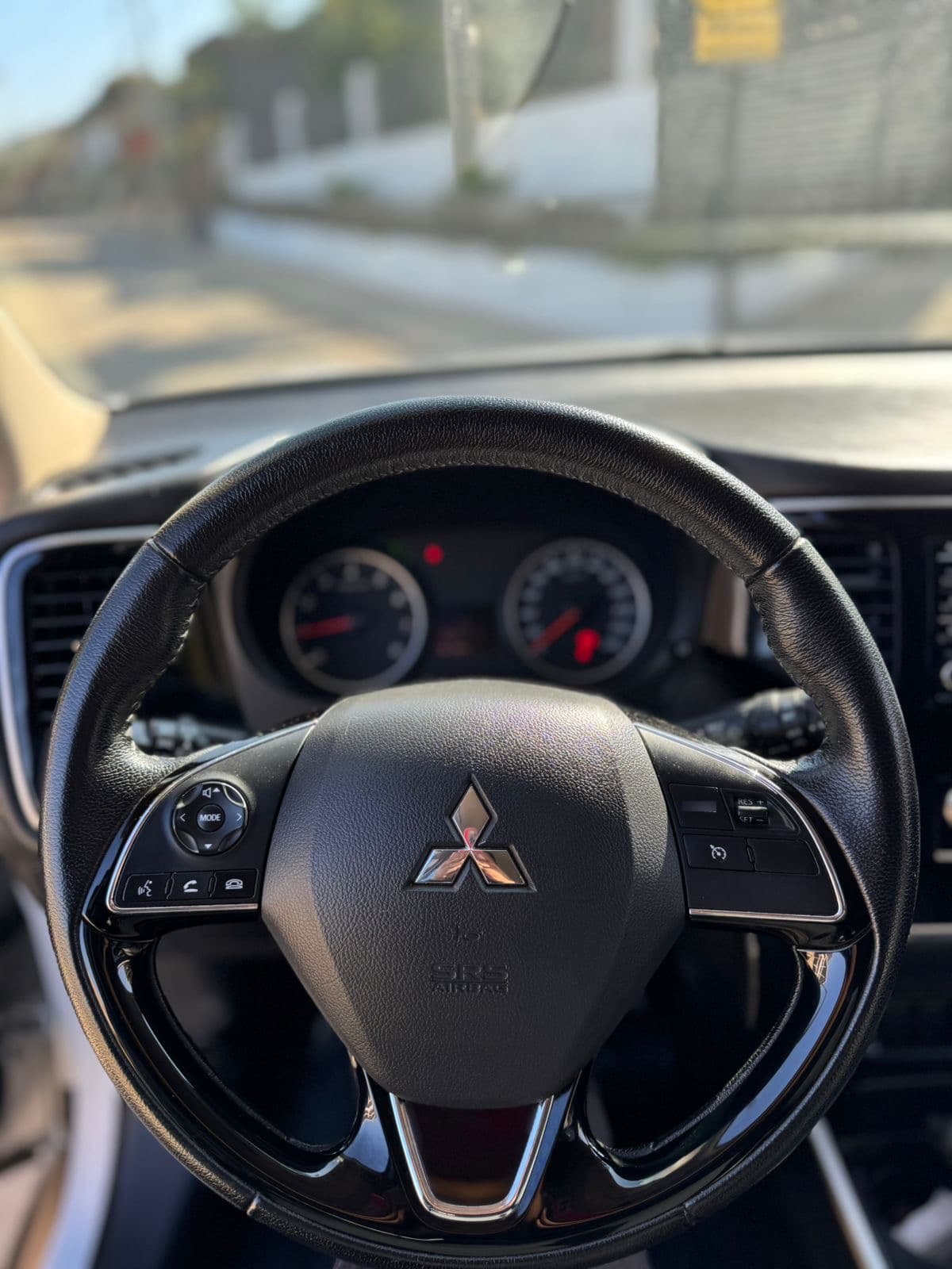 Mitsubishi Outlander 2.0 Mt 4x2 año 2023