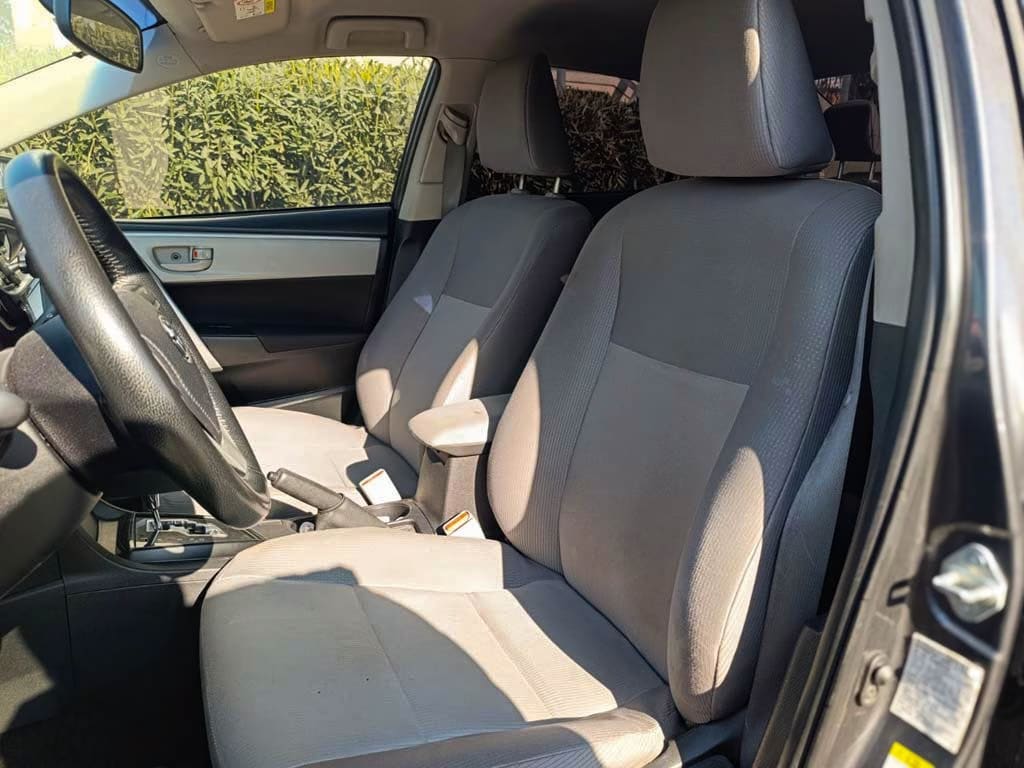 Toyota Corolla Xli año 2015