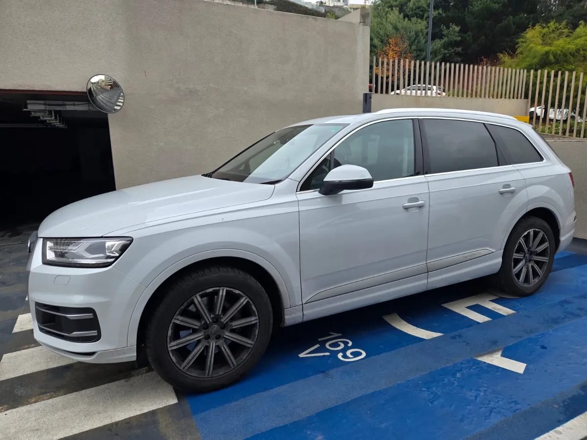 AUDI Q7 3.0 Design Tfsi At año 2019