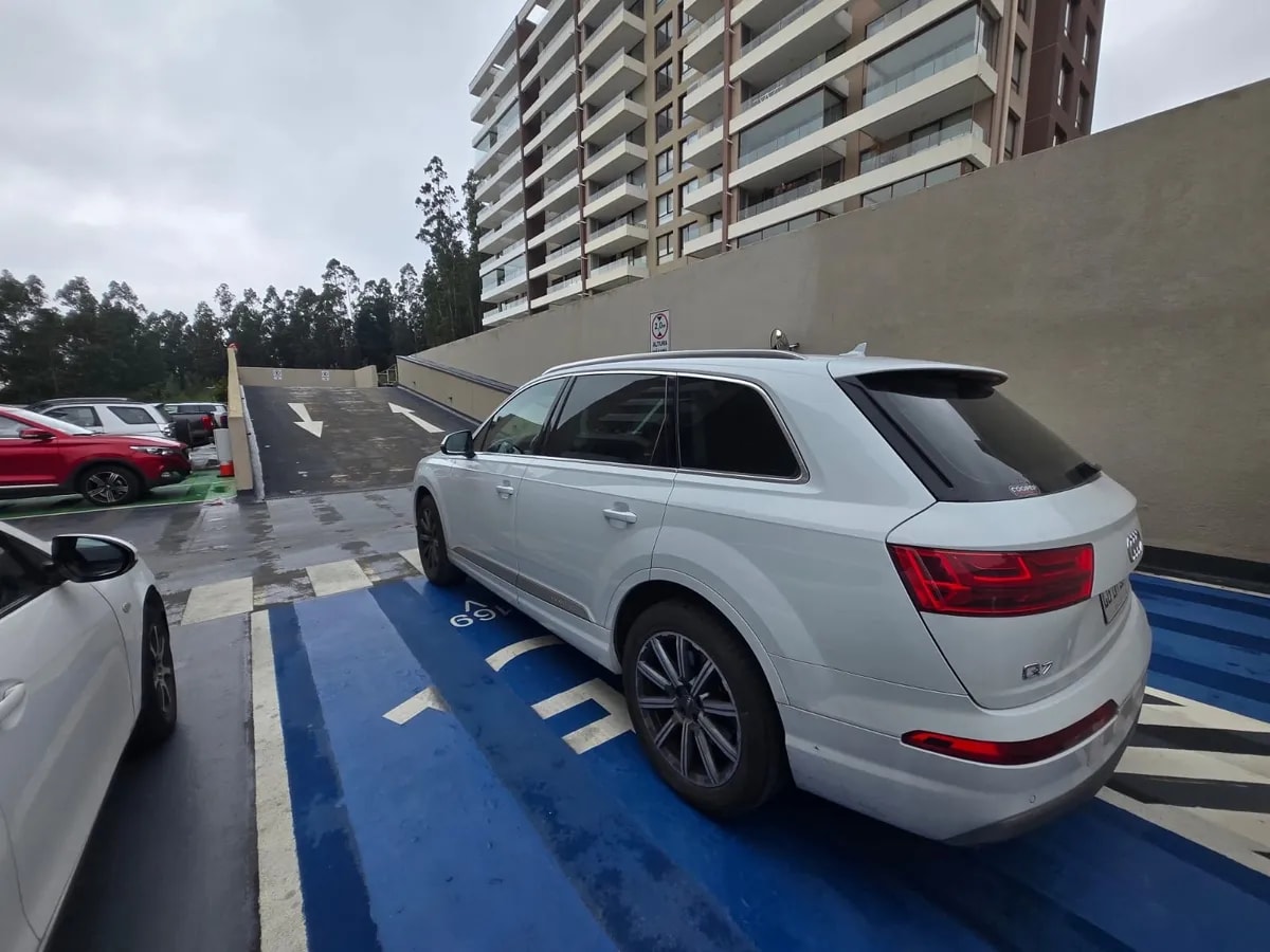 AUDI Q7 3.0 Design Tfsi At año 2019