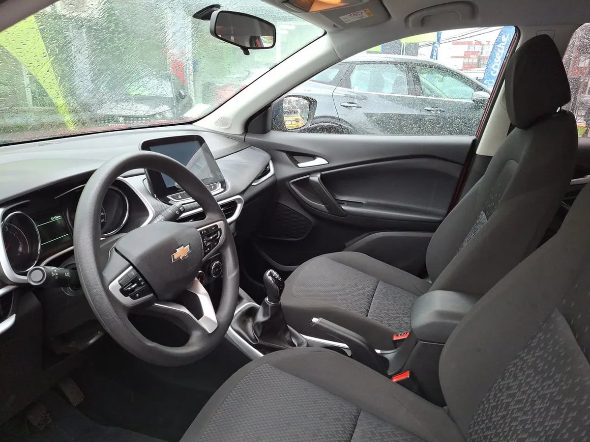 Chevrolet Tracker 1.2t Ls Fwd Mt 5p año 2022