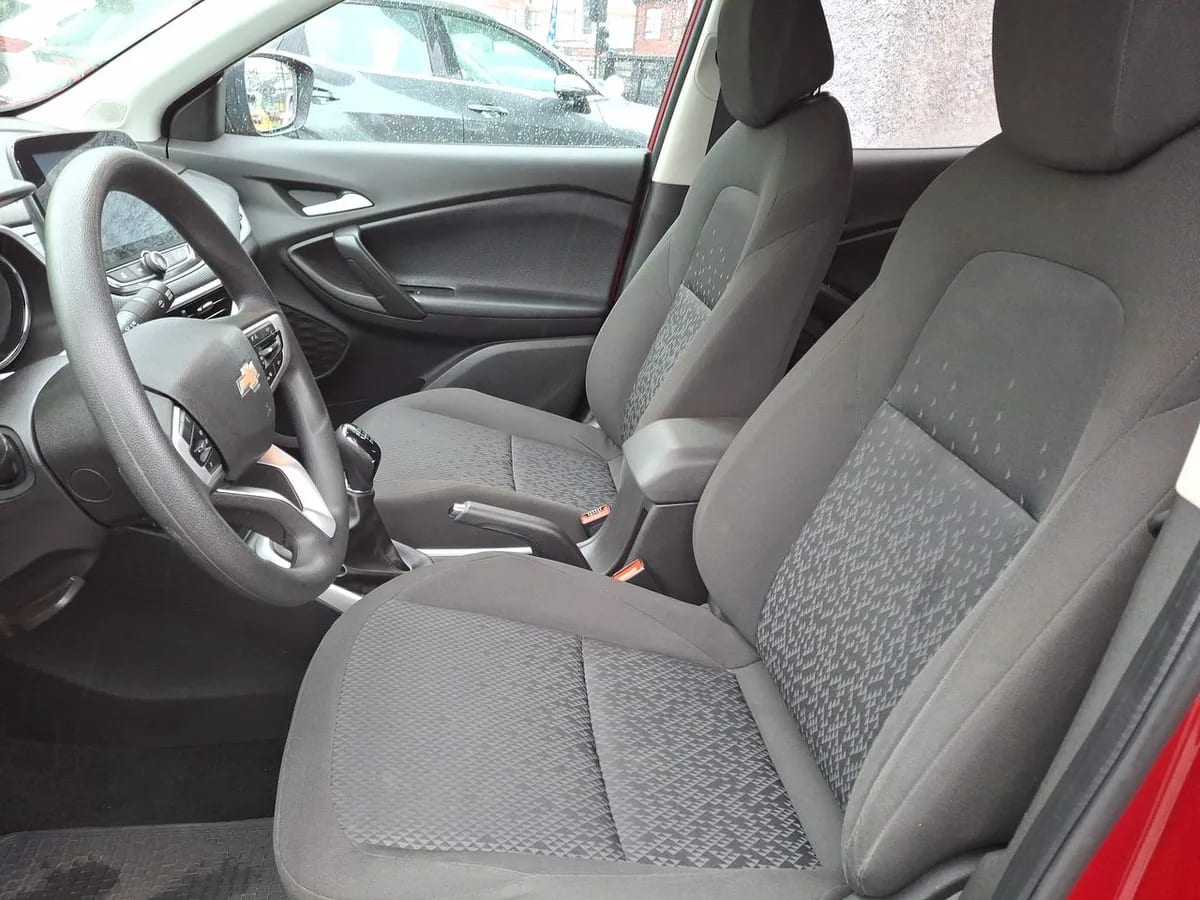 Chevrolet Tracker 1.2t Ls Fwd Mt 5p año 2022