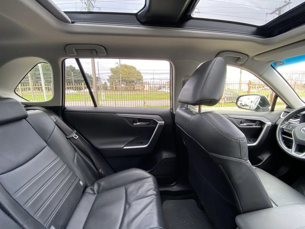 Toyota Rav 4 2.5 Limited Hybrid Hv 4x4 Cvt At 5p año 2021