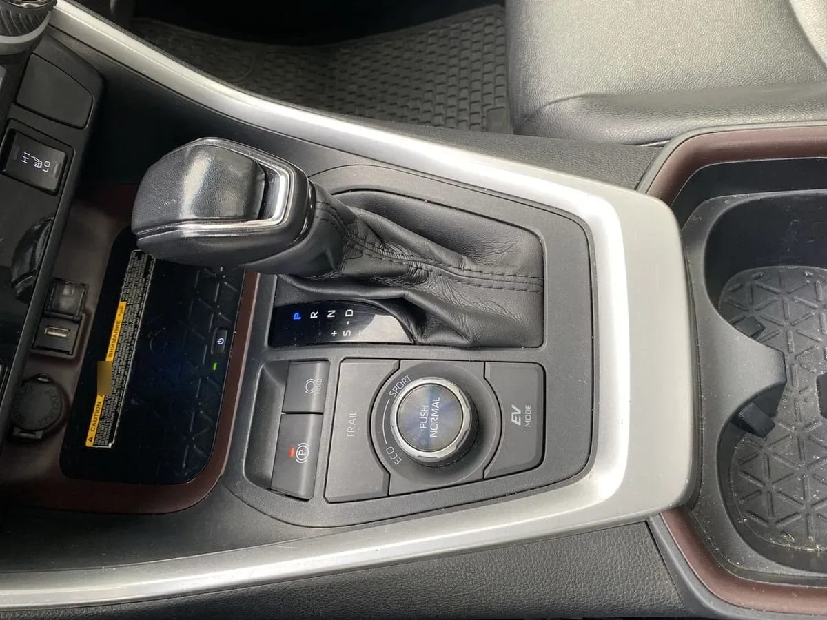 Toyota Rav 4 2.5 Limited Hybrid Hv 4x4 Cvt At 5p año 2021