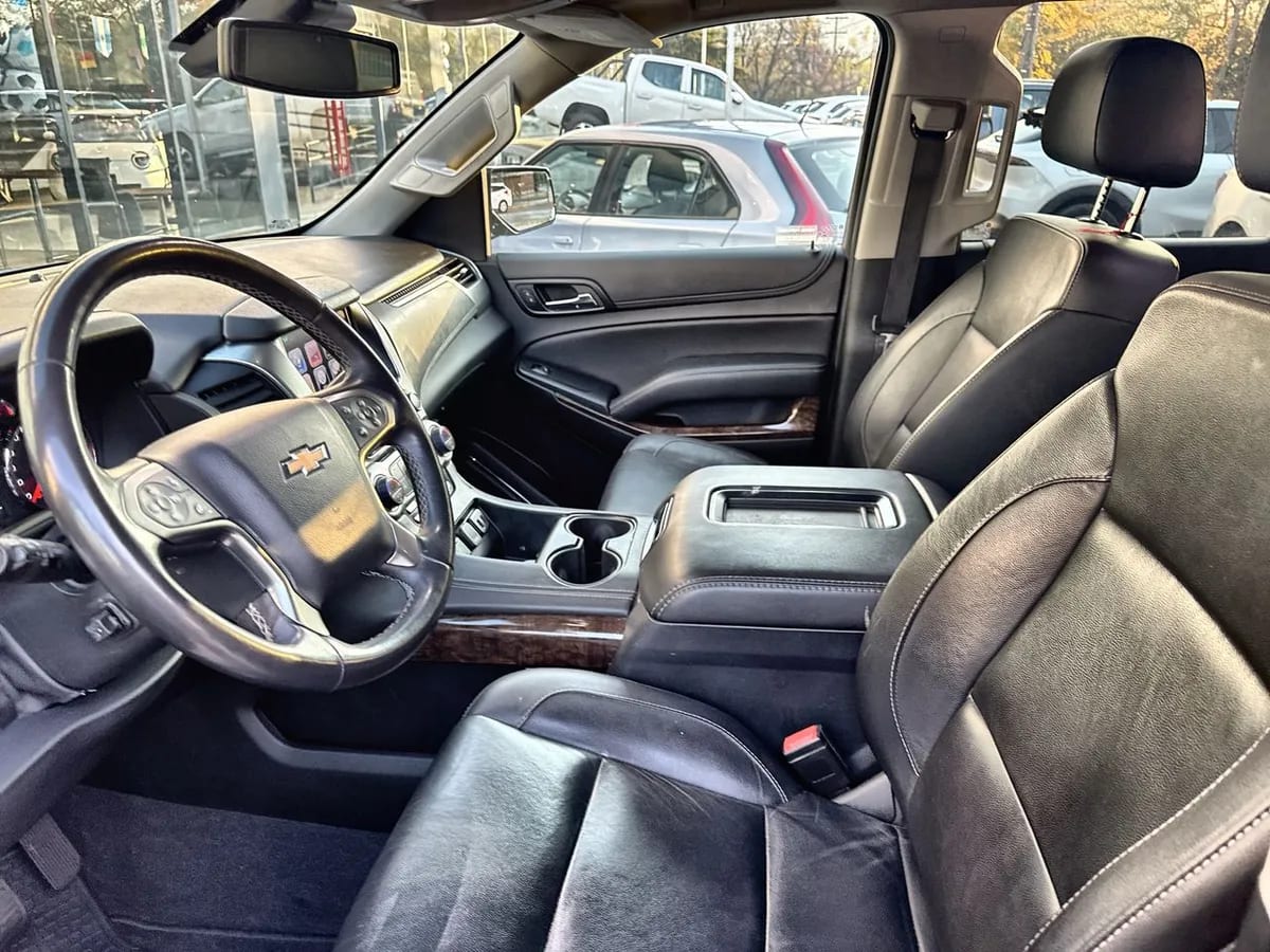 Chevrolet Tahoe 5.3 Lt 4x4 At 5p año 2021