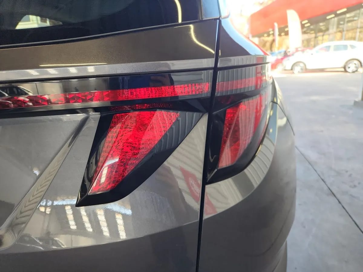 Hyundai Tucson 2.0 Nx4 Plus 2wd At 5p año 2023
