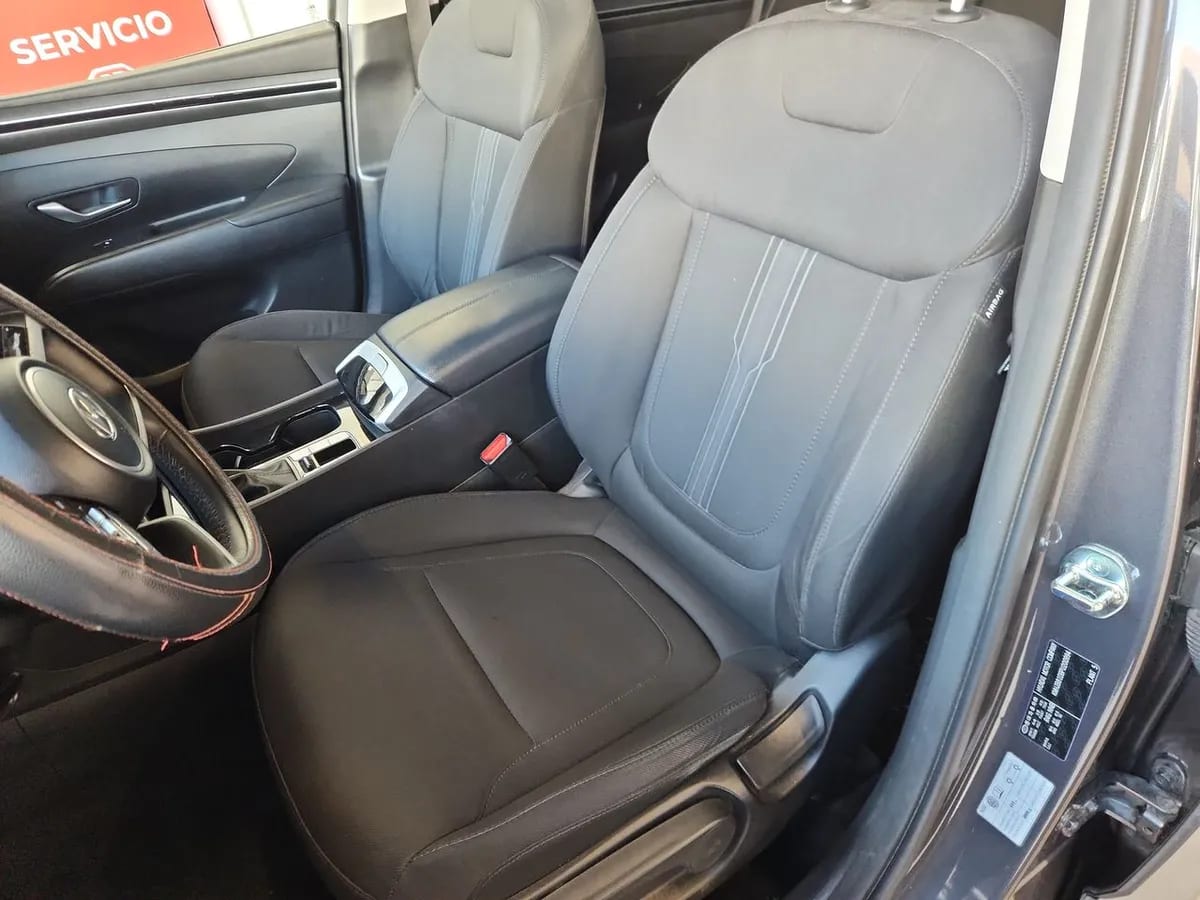 Hyundai Tucson 2.0 Nx4 Plus 2wd At 5p año 2023