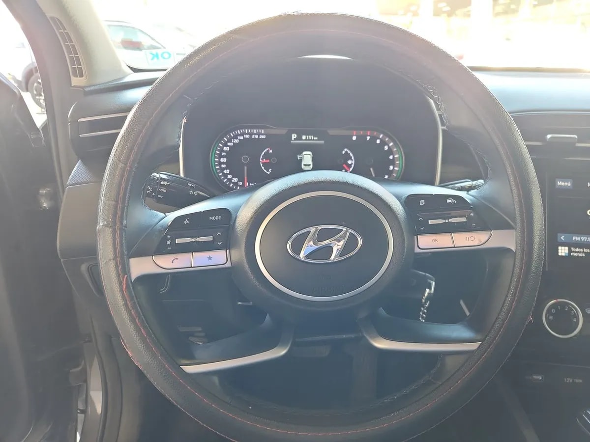 Hyundai Tucson 2.0 Nx4 Plus 2wd At 5p año 2023