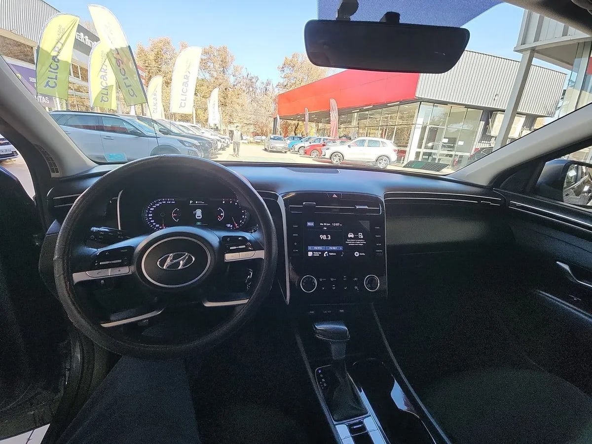 Hyundai Tucson 2.0 Nx4 Plus 2wd At 5p año 2023