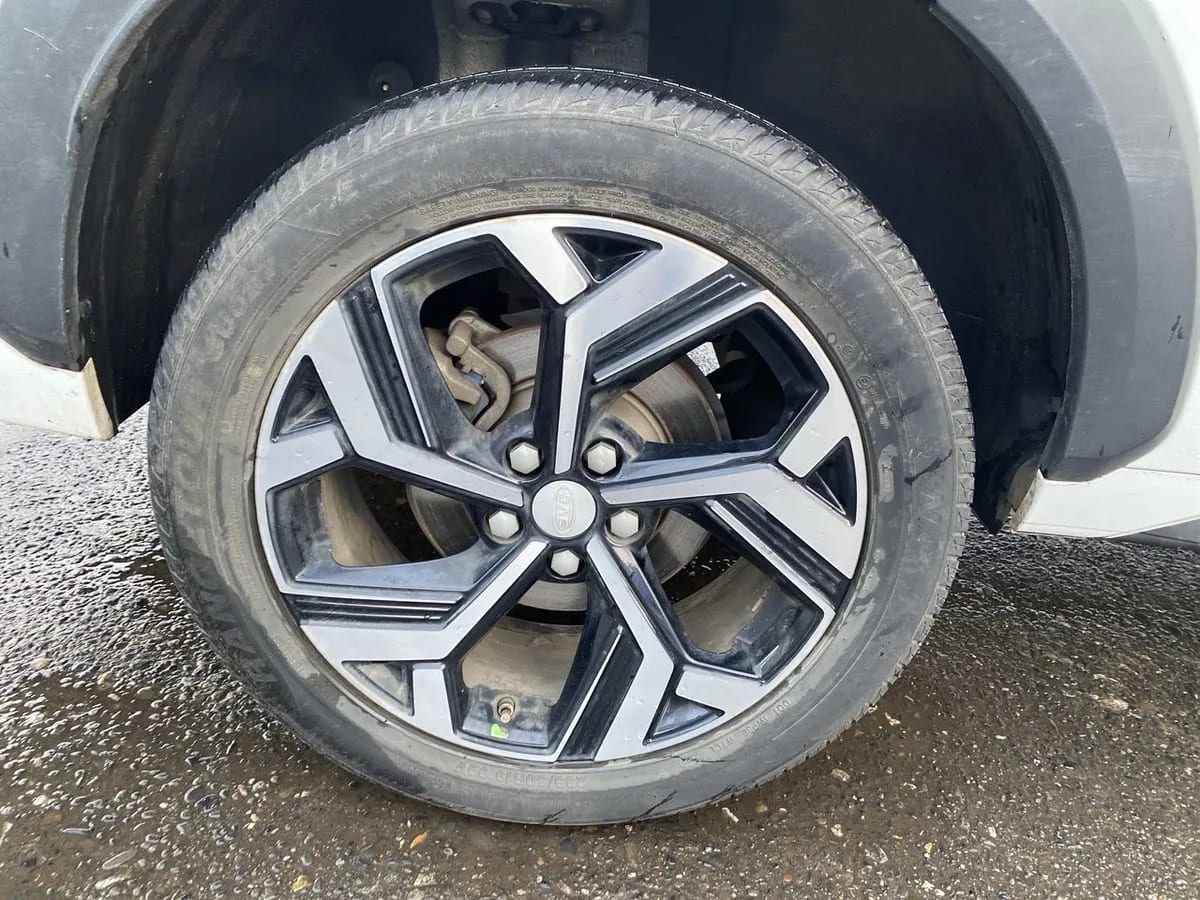 JAC Js8 1.5 Luxury Se 4x2 6mt 5p año 2024