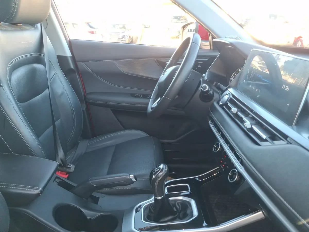 Chery Tiggo 3 Pro 1.5t Glx 4x2 Mt 5p año 2025