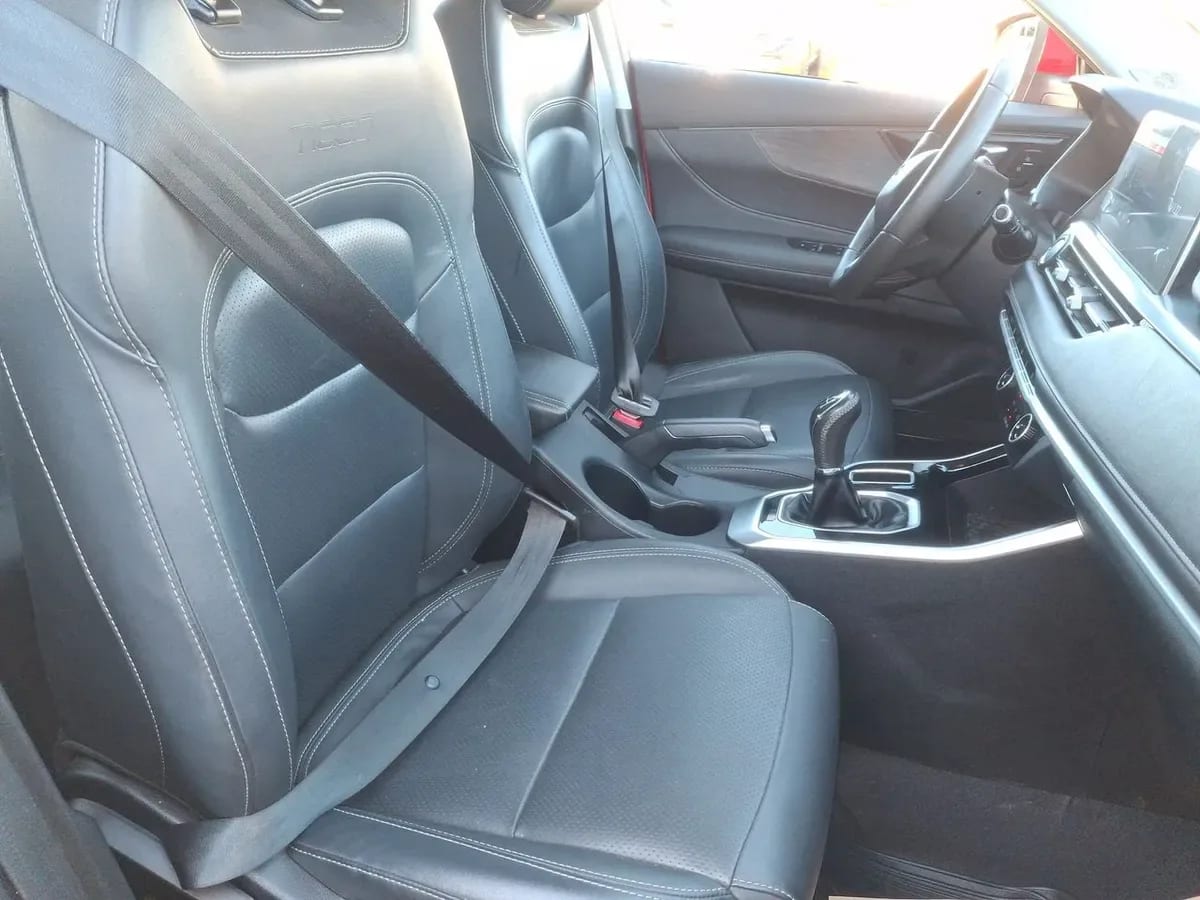 Chery Tiggo 3 Pro 1.5t Glx 4x2 Mt 5p año 2025