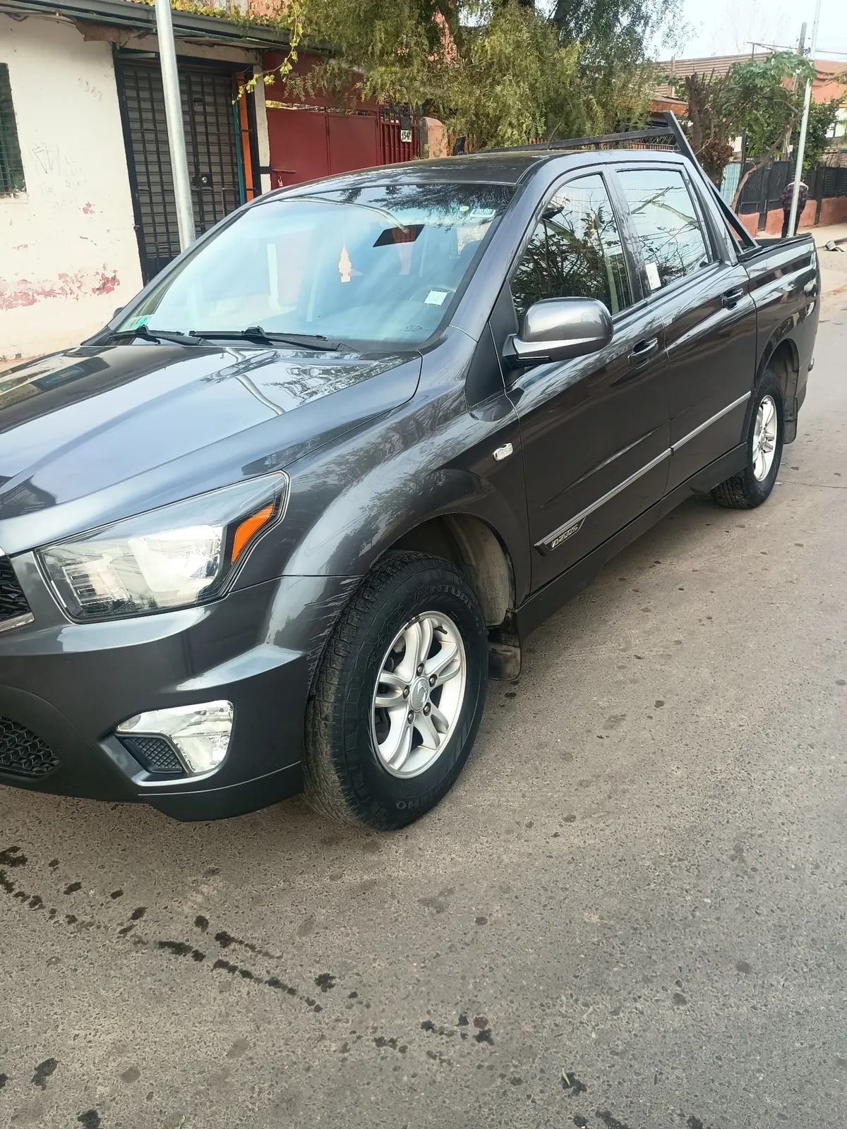 SSANGYONG ACTYON SPORTS 2.0 6as611 Mt Diesel año 2017