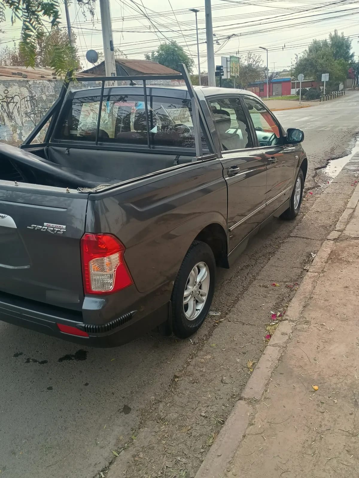 SSANGYONG ACTYON SPORTS 2.0 6as611 Mt Diesel año 2017