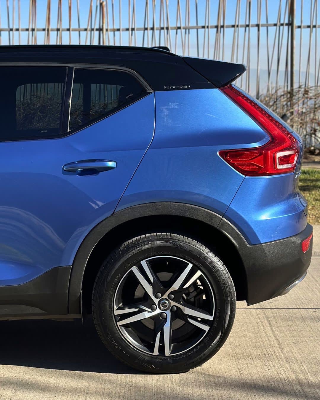 Volvo Xc40 2.0 T4 Fwd R-Design At año 2020