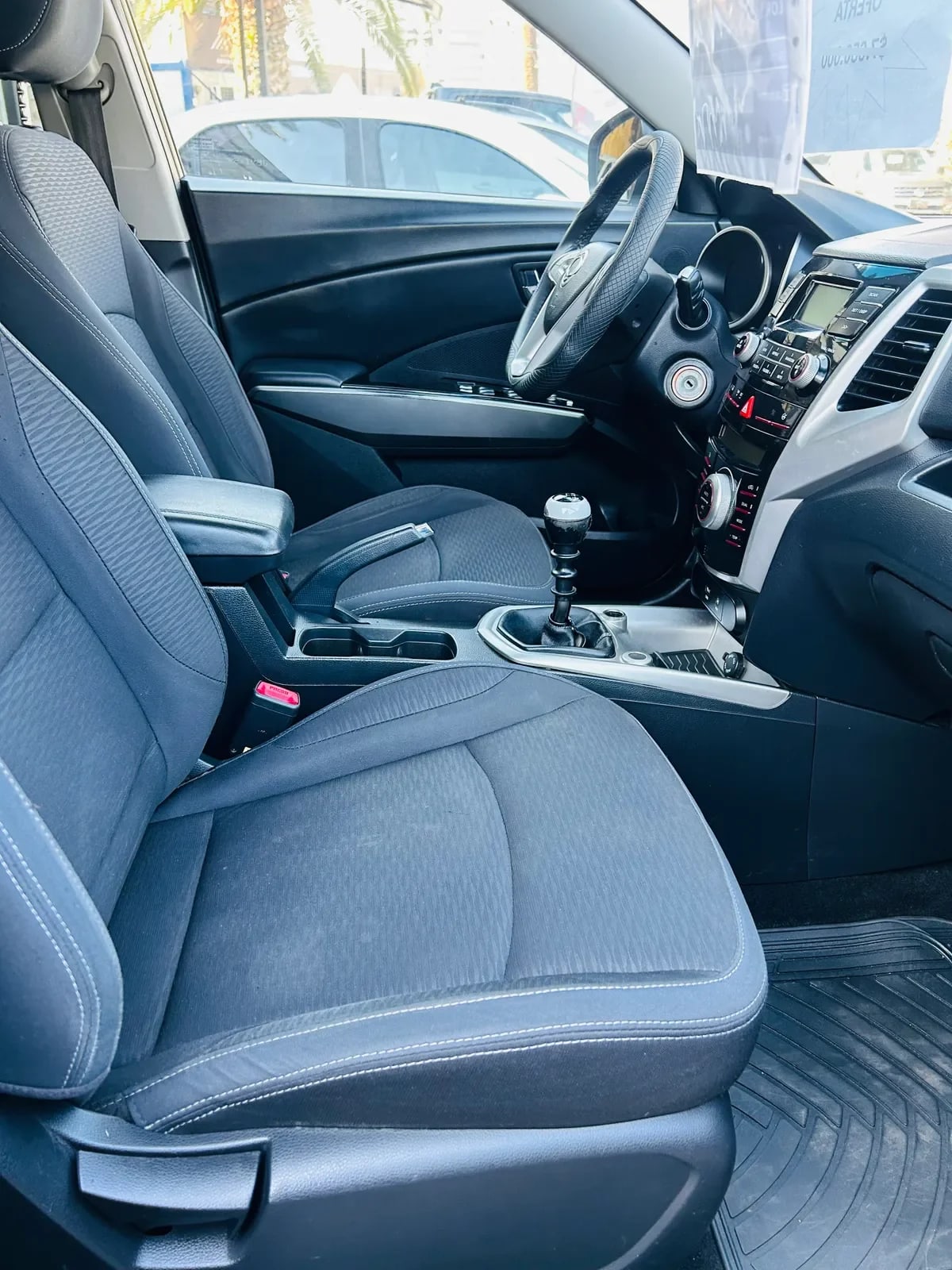 SSANGYONG TIVOLI 1.6 Full Mt año 2016