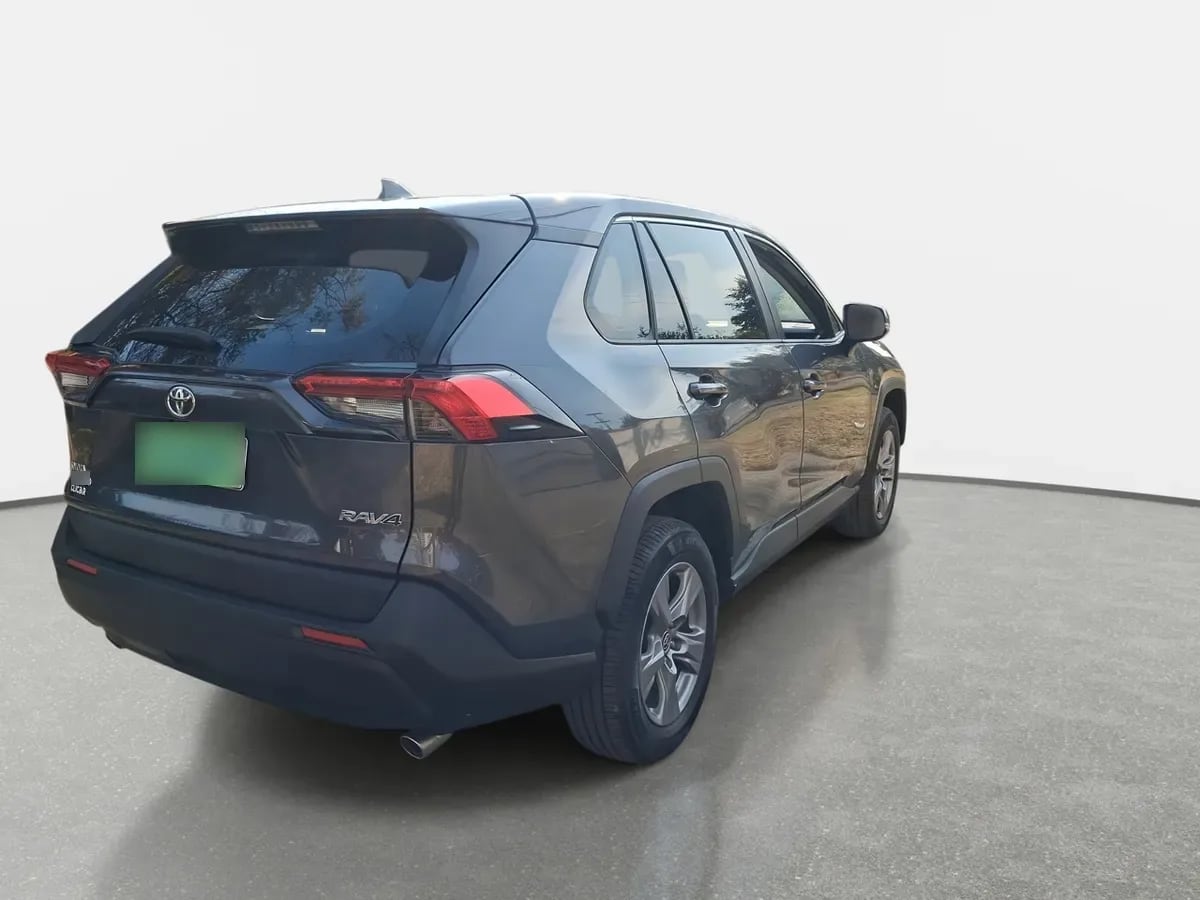 Toyota Rav 4 2.0 Le 4x2 Cvt At 5p año 2026