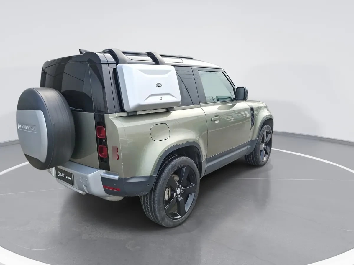 Land Rover Defender 3.0 90 Hse 4x4 At año 2025