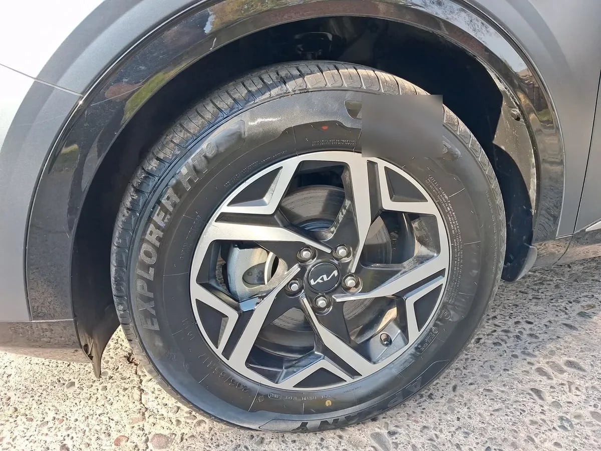 Kia Sportage 2.0 Ex Dies 2wd 8at 5p año 2025