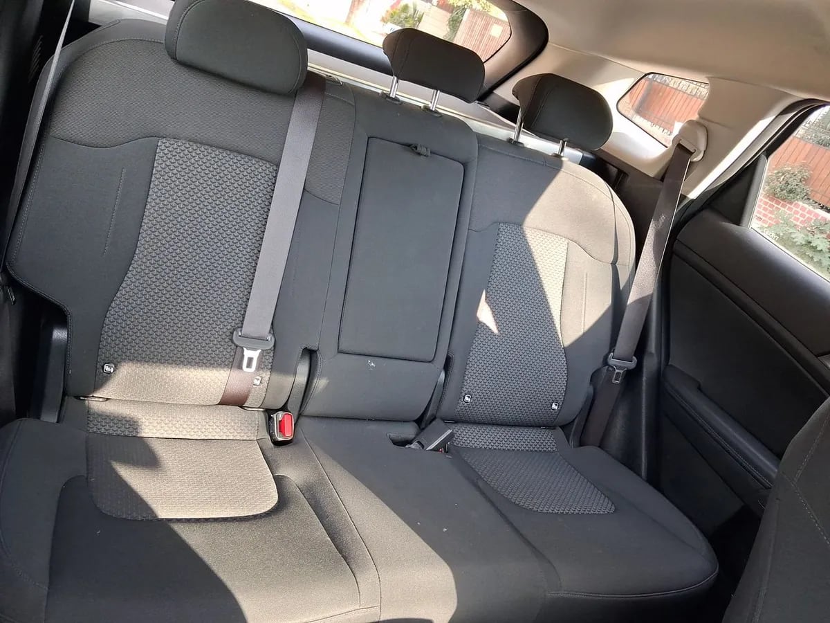 Kia Sportage 2.0 Ex Dies 2wd 8at 5p año 2025