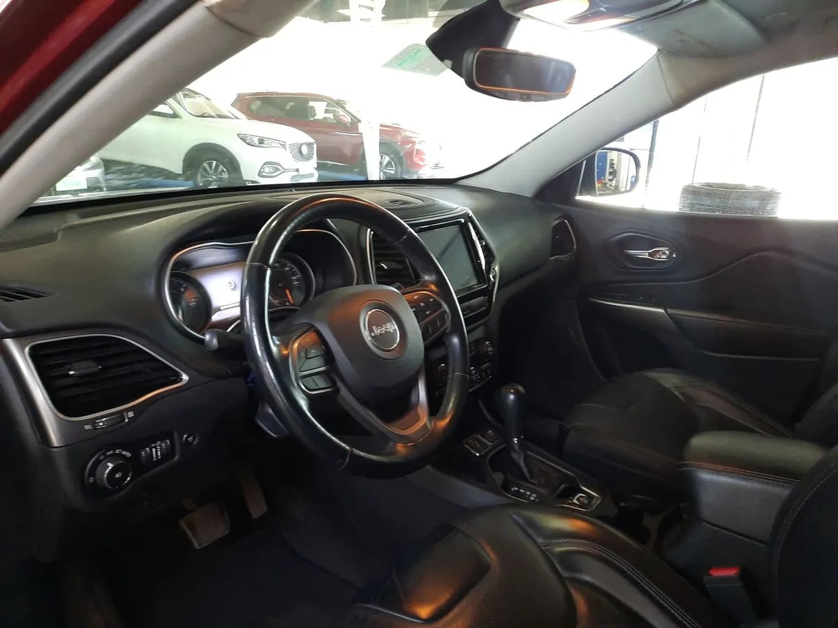 Jeep Cherokee 2.4 Limited 4x4 At 5p año 2019