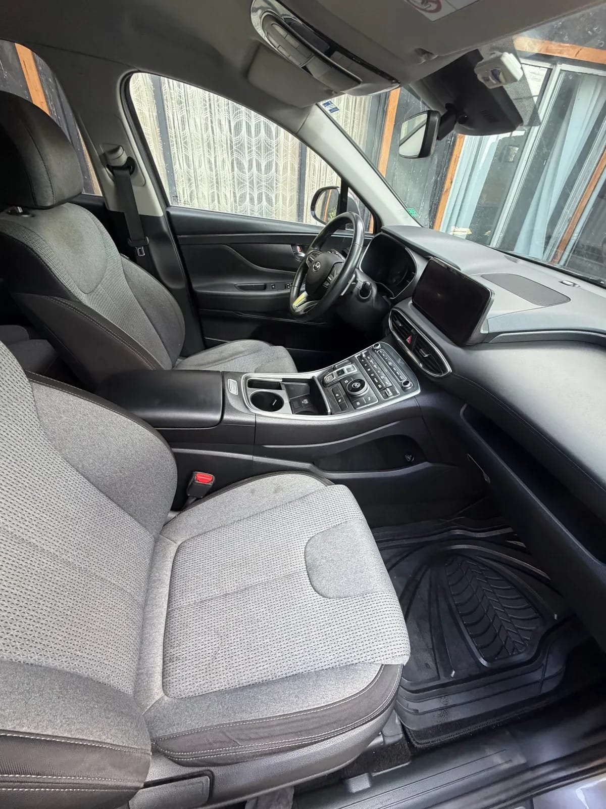 Hyundai Santa Fe 2.5 Value Fl At 4x4 año 2023