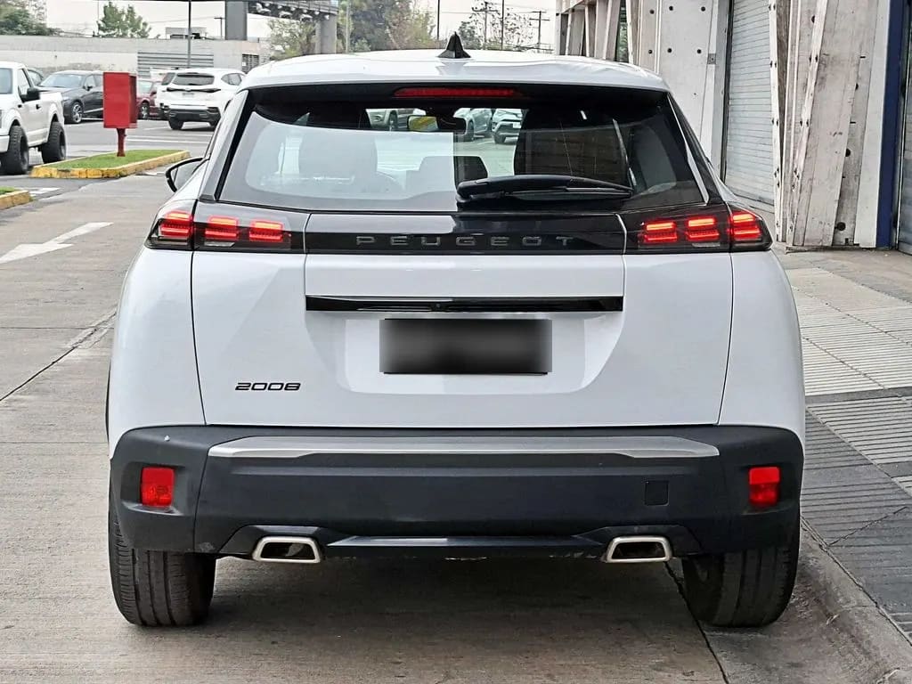 Peugeot 2008 Active año 2025