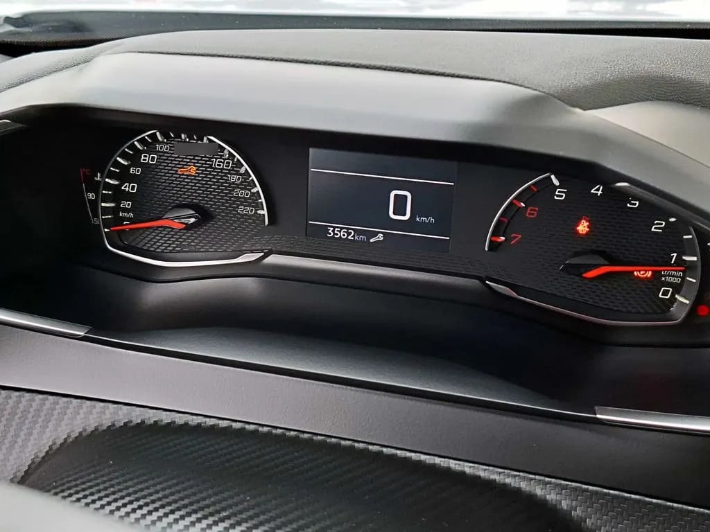 Peugeot 2008 Active año 2025