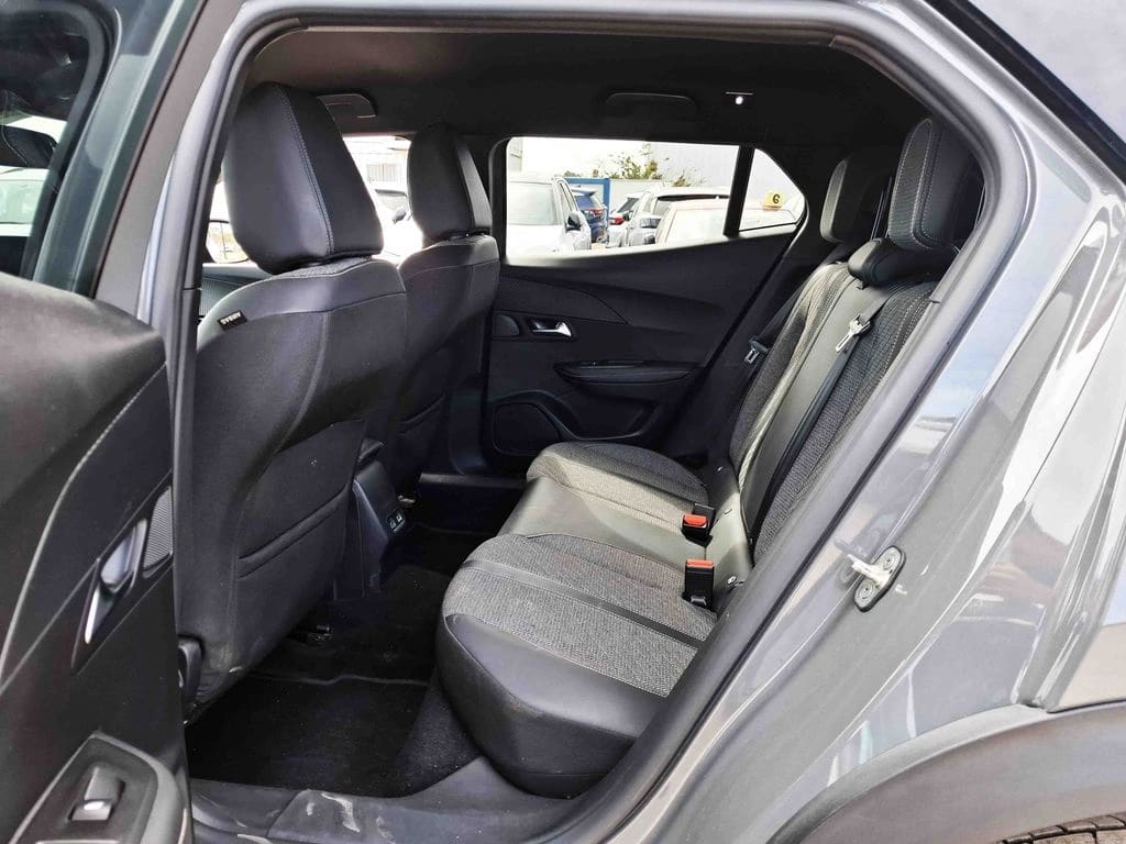 Peugeot 2008 Allure año 2024