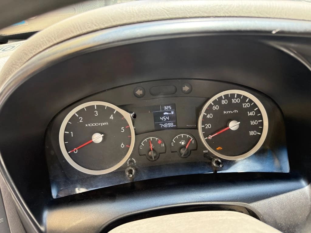 Hyundai Porter 2.5 Crdi Diesel Gls 4x2 Chassis Pick Up 6mt 2p año 2021