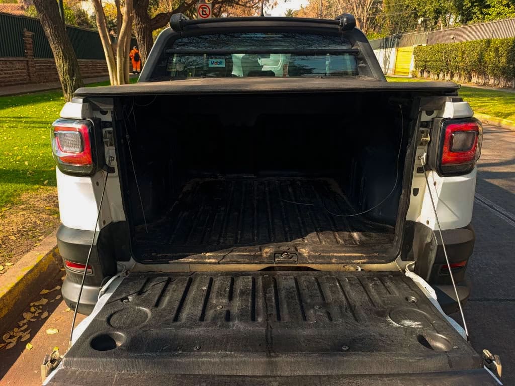 Ram 700 Bighorn año 2024
