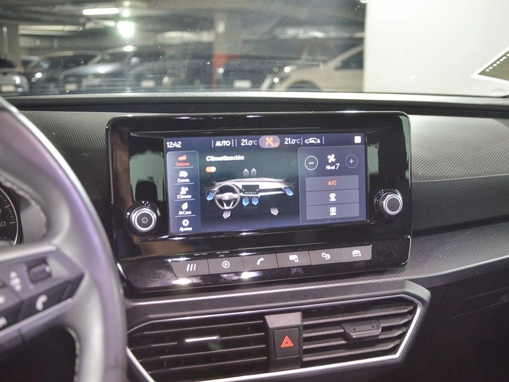 Seat Leon Tsi At8 1.4 Aut año 2023