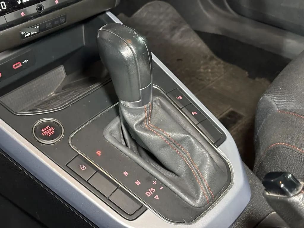 Seat Arona 1.6 Style At año 2023