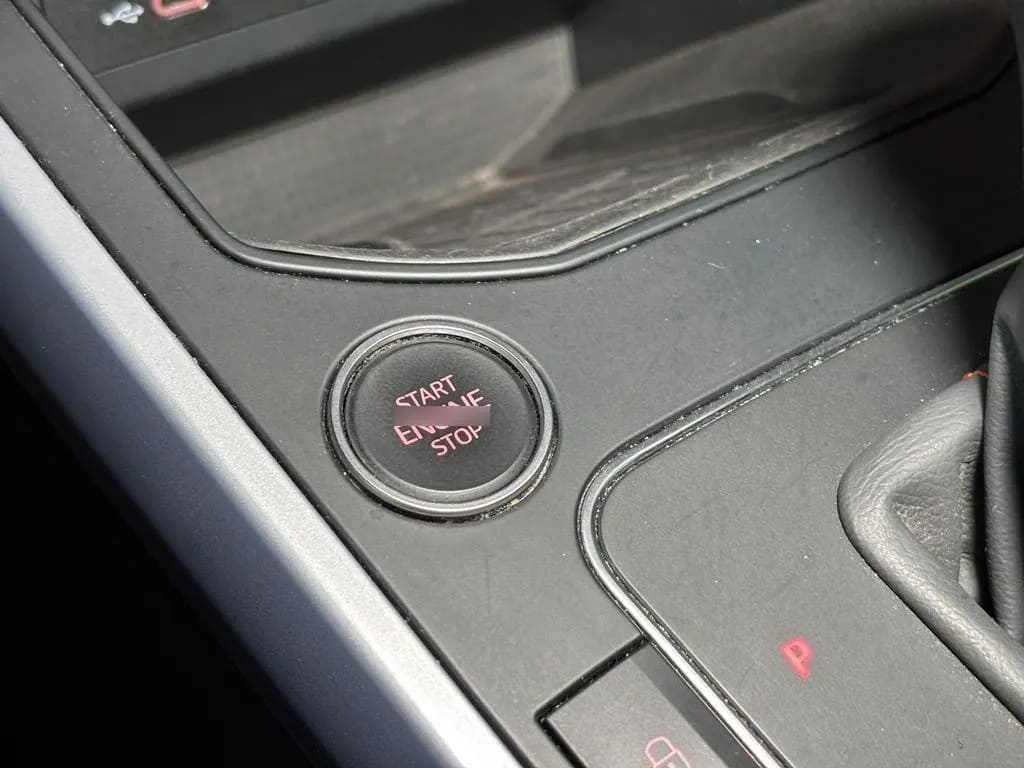 Seat Arona 1.6 Style At año 2023