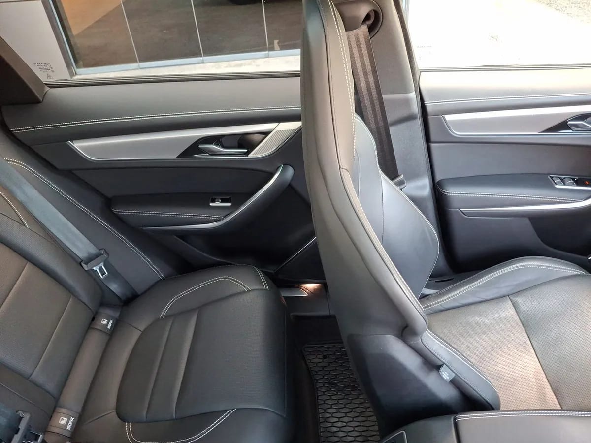 Jaguar F-Pace 2.0 R-Dynamic S Diesel Awd 204hp At 5p año 2025