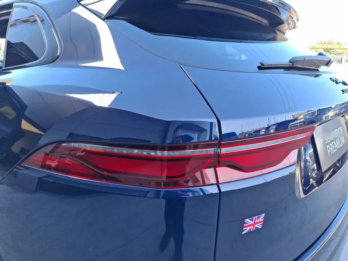 Jaguar F-Pace 2.0 R-Dynamic S Diesel Awd 204hp At 5p año 2025