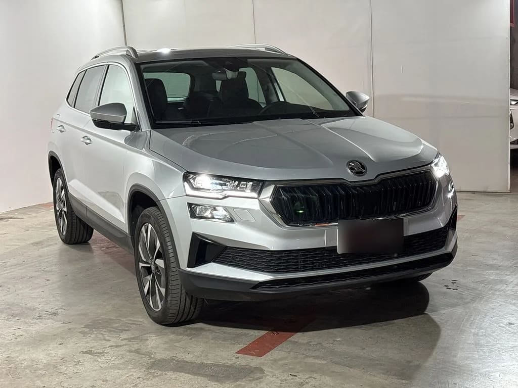 Skoda Karoq 1.4 Tsi Design 4x2 At 5p año 2026