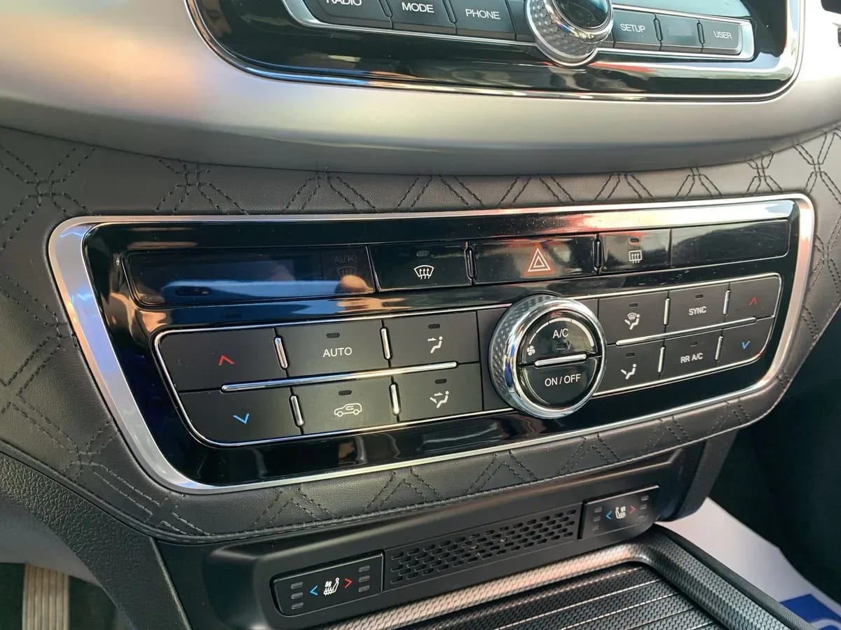 Ssangyong Rexton 2.2t Limited Plus Diesel 4x4 9ab 8at 5p año 2024